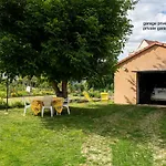 Prázdninový dům La Maison De De Et Son Jardin