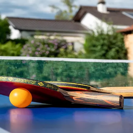 La Maison De De Et Son Jardin Colmar