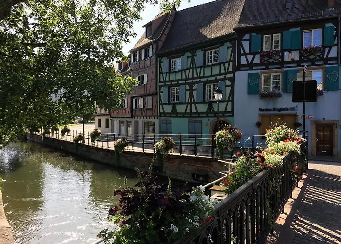 Nyaraló La Maison De De Et Son Jardin Colmar