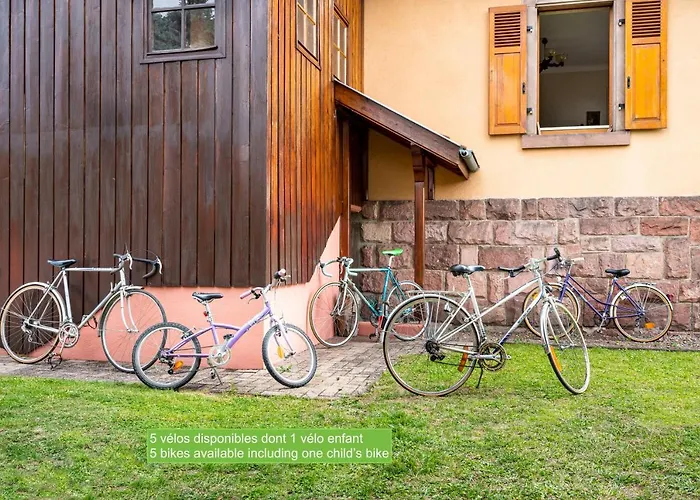 Nyaraló La Maison De De Et Son Jardin *